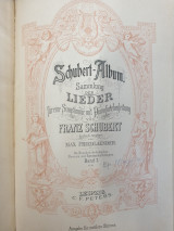 Schubert-Album. Sammlung der Lieder für eine Stingstimme mit Pianofortebegleitung