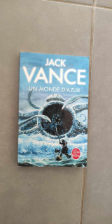 Un Monde D' Azur