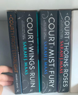 A Court of Thorns and Roses Set