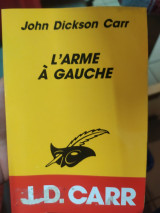 L'arme à gauche