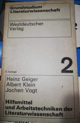 Grundstudium Literaturwissenschaft