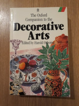 The Oxford companion to the decorative arts